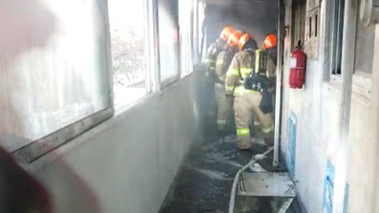 서울 수서동 아파트에서 불...6명 부상 / YTN