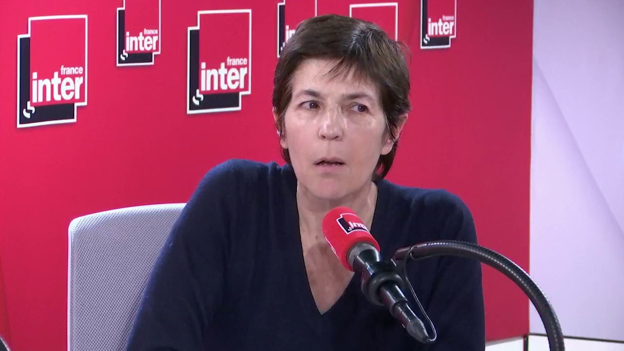 Christine Angot : "Il y a la littérature, personne sait ce que c'est ; et quand quelqu'un parle de cet endroit-là, il n'arrive pas toujours à se maîtriser"