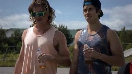 Letterkenny S01E01 Ain't No Reason To Get Excited