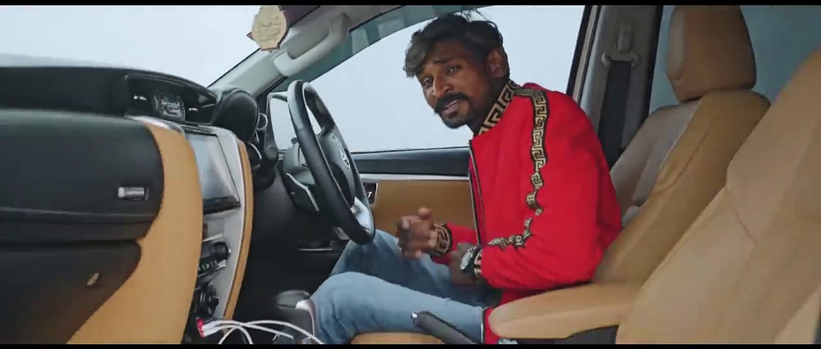 - kach_wargi_beauty_feat_phoolllu_official_video_latest_punjabi_songs_2019_desi_gaana_newsong_cSZYzl1LUA4_720p