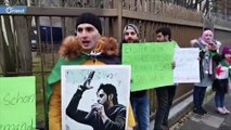 مظاهرة للجالية السورية أمام القنصلية الروسية في مدينة بون الألمانية تضامناً مع إدلب