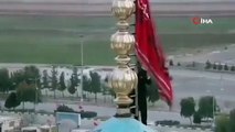 İran'da kırmızı bayrak göndere çekildi... Bu ne anlama geliyor?