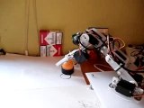 Mi brazo Robot cogiendo una pelota