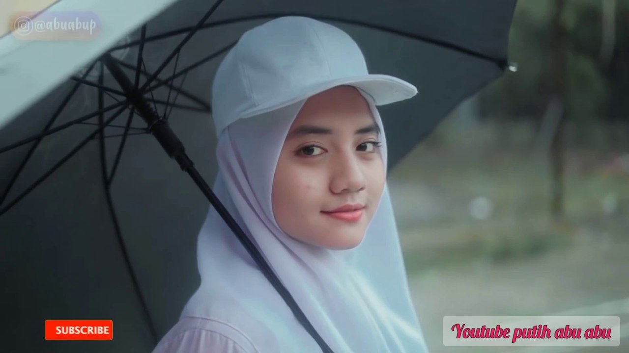 Trending Cover lagu Tones and I - Dance monkey