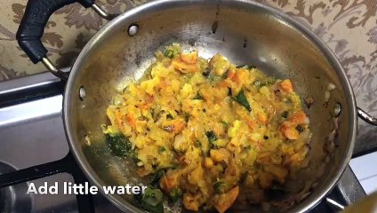 Rice dumplings stuffed with masala