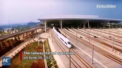 China's busiest high-speed railway sees 350,000+ passenger trips daily