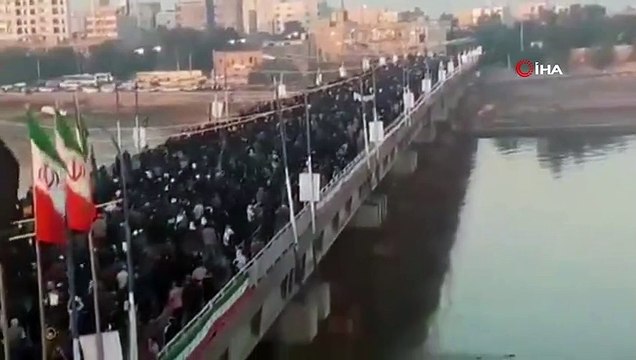 - Süleymani için Ahvaz'da cenaze töreni düzenleniyor