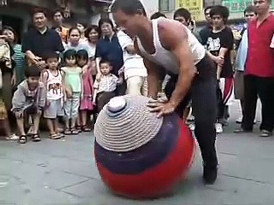 陀螺特技(1) Gyro Stunts (1)