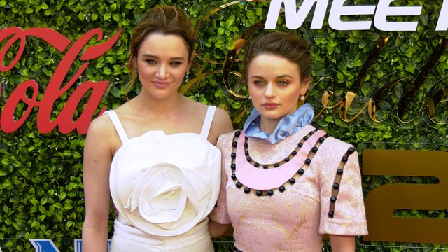 Hunter King and Joey King 7th Annual Gold Meets Golden Red Carpet Fashion