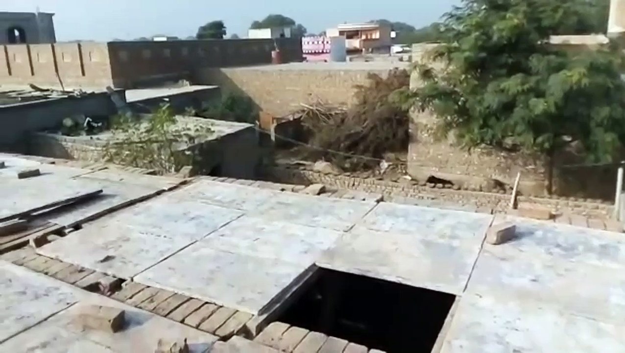 Pakistan me lanter dalne ka trika