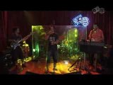 Curumin ao vivo (live) em -Samba japa-