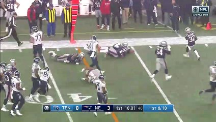 Derrick Henry Escorts Titans Downfield for Tannehill TD