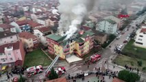 Kocaeli binanın çatısı alev alev yandı, itfaiye yaklaşık 2 saatte söndürdü-2