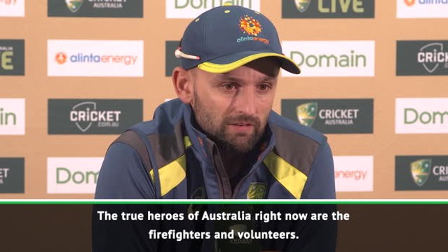 Lyon recognises Australian heroes amid fire crisis