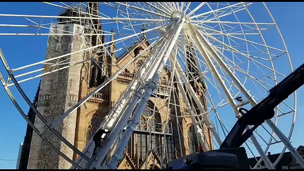 Mulhouse : la grande roue du marché de Noël démontée