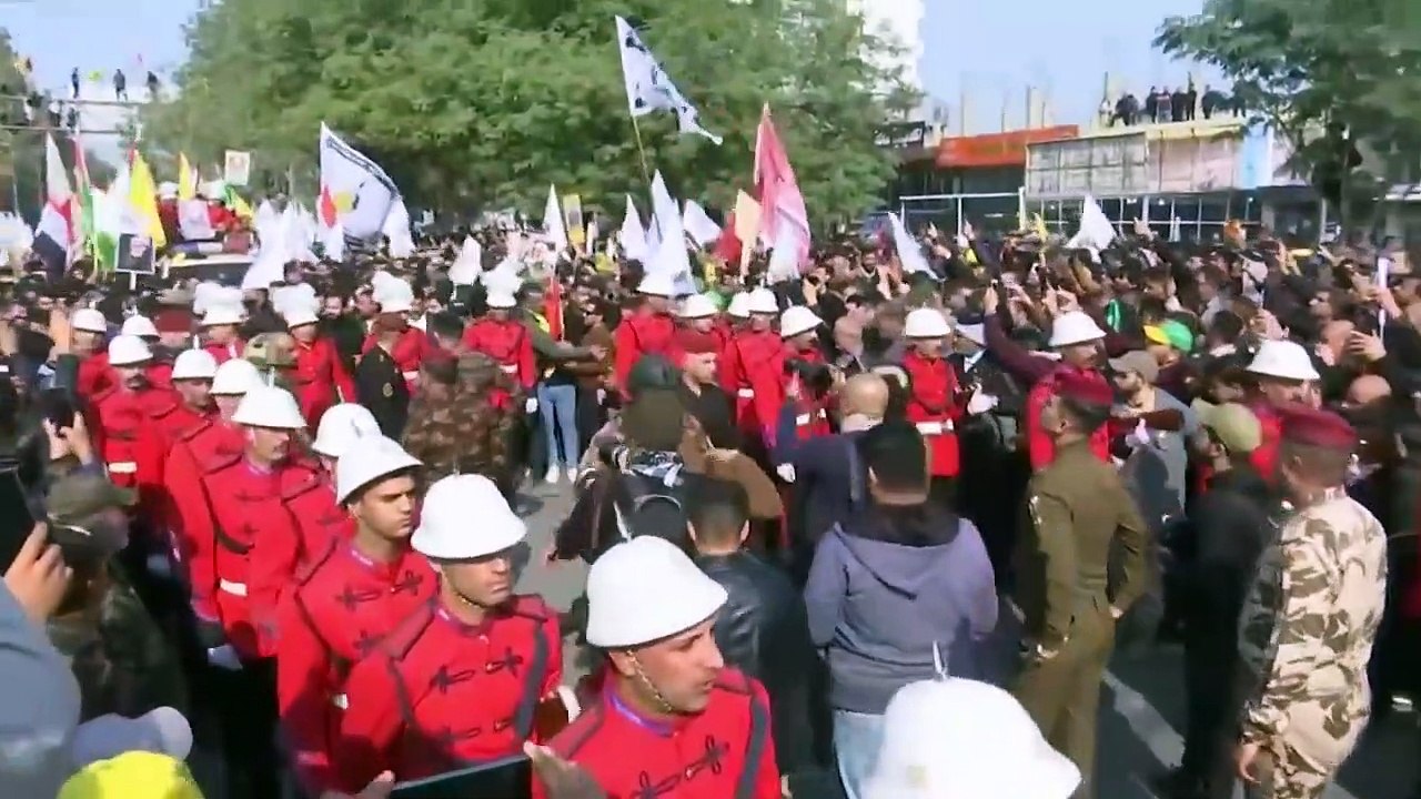 Angry mourners chant 'death to America’ after top Iranian general assassinated