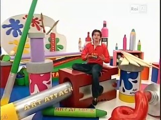 Art Attack - 6x10 - Cerchio blu e pennello nero