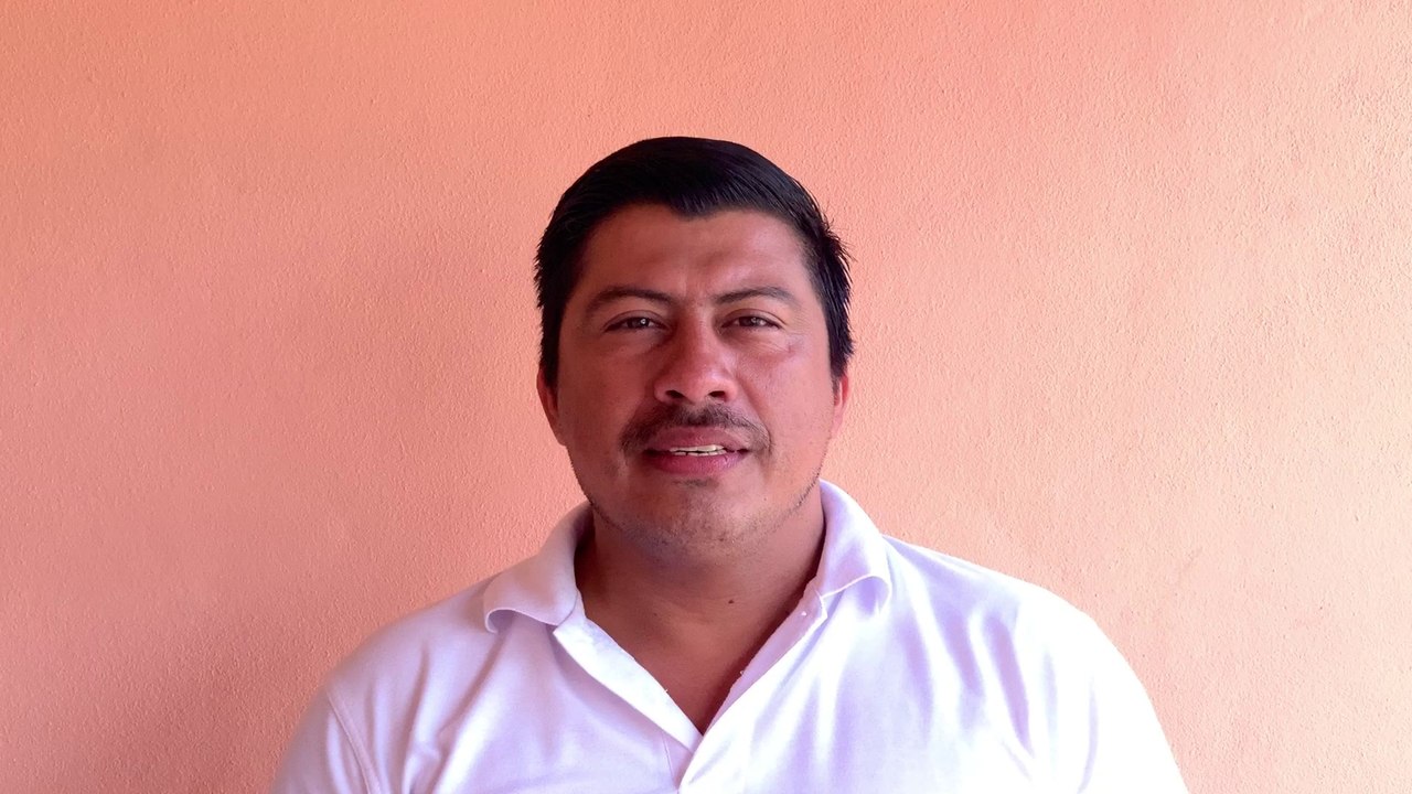 Spanish tutor Rafael-Castillo