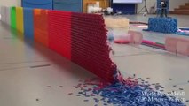 128,000 Dominoes   Falling into past   a journey around the world 2 Guinness World Records)