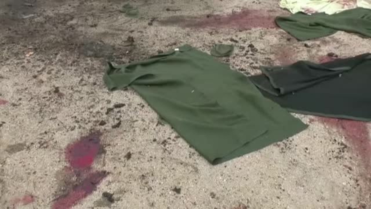 Al menos 30 muertos en un atentado contra una academia militar en Libia