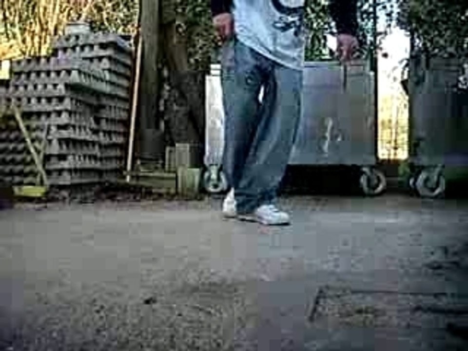 Extraz C-Walk 2nd Vid