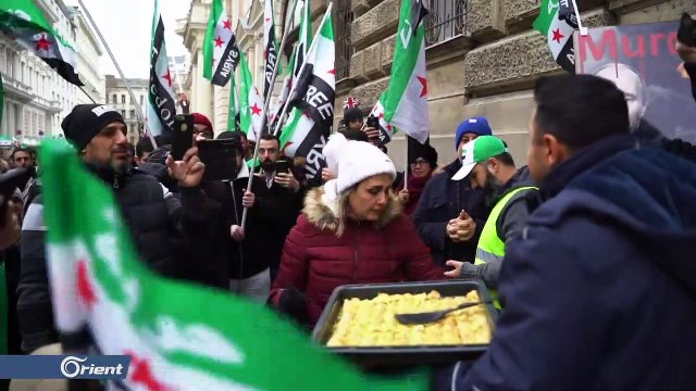 وقفة احتجاجية أمام السفارة الروسية بفيينا تضامنا مع إدلب