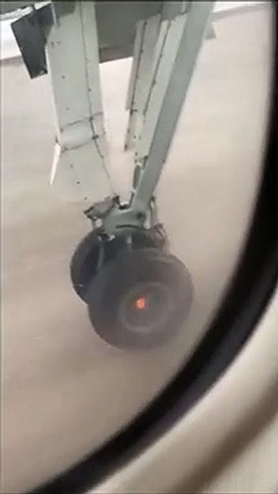 Quand ton avion perd une roue au décollage