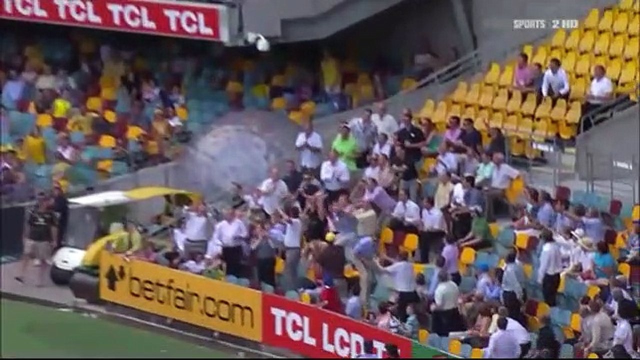 Shahid Afridi Fastest One Day Fifty Against Australia