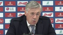 Ancelotti breaks own rule to debrief Everton players