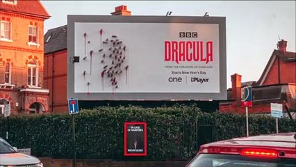 Dracula : cette publicité pour promouvoir la mini-série de la BBC est exceptionnellement créative et ingénieuse !