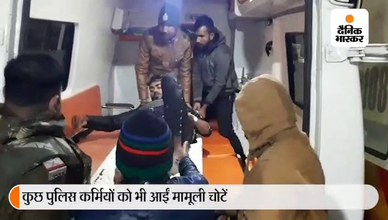 60 हजार के इनामी गुंडों से पुलिस की 17 मिनट मुठ...