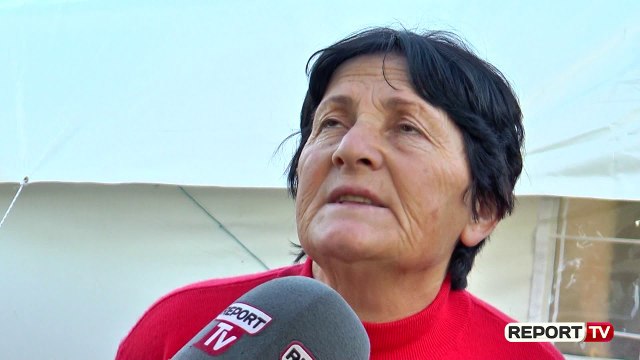 Report Tv në Bubq/ Banorët: Rrimë në këmbë nga ftohti! S'ka gjumë kur bie shi, shteti 200 m larg