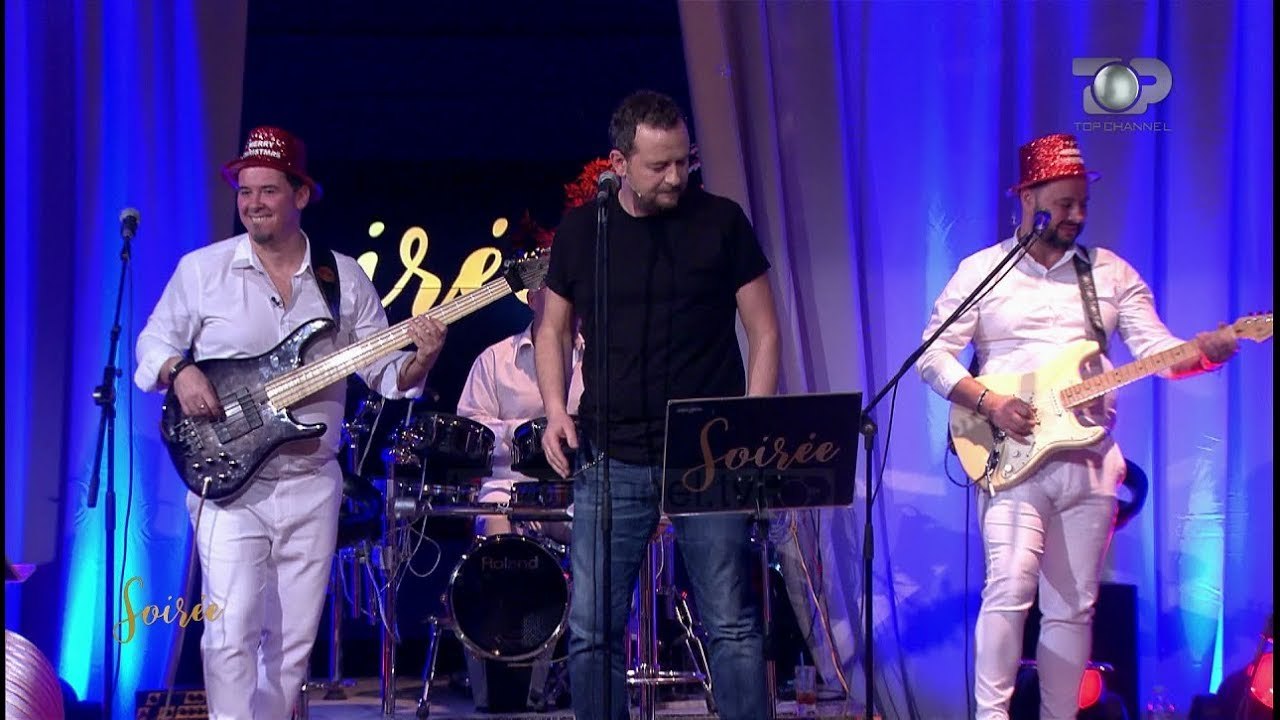 Gent Bejko këndon në Soirée "Love Me Two Times" të The Doors