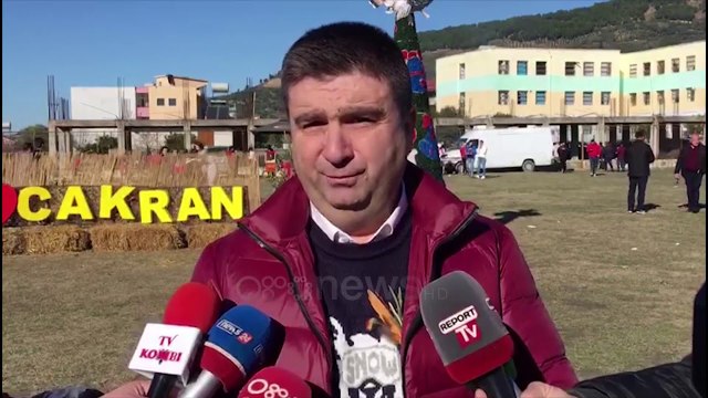 Ora News - Festë për gjelin e detit në Fier, ankohen fermerët: Shitjet kanë rënë