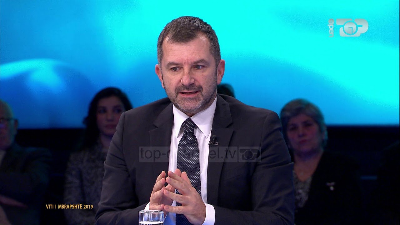 "Ky vit si 96-ta, ndërsa 2020-ta mund të sjellë 97-tën", parashikimi i zymtë i Andi Bushatit