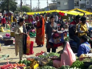 下载视频: वैकल्पिक स्थान मिलने के बाद हट सके इंदौर के पुराने हाट बाजार