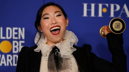 Awkwafina makes history at Golden Globes