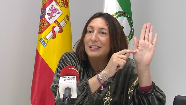 Loles López valora la altura de miras de Vox