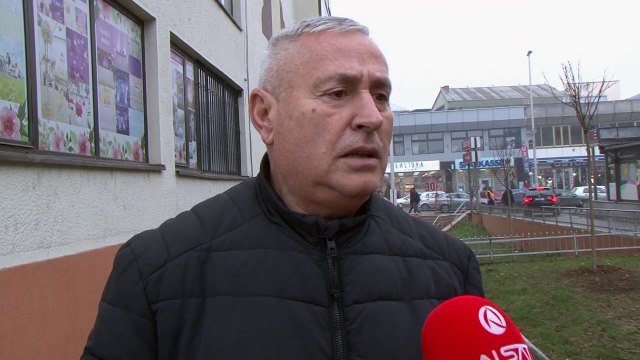 Лекарите Албанци бараат да се децентрализираат јавните набавки на Министерството за здравство