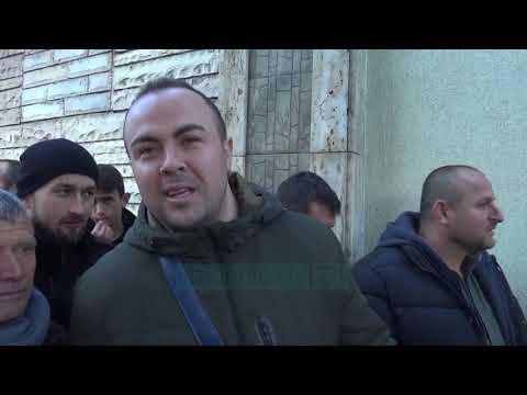 Elbasan, rradhë për kartat e identitetit - Vizion Plus