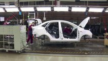 “Made in China”/ Tesla prodhon makina elektrike në Kinë