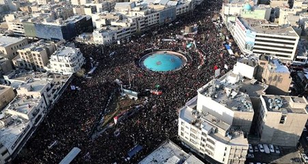İran Dışişleri Bakanı Zarif'ten Trump'a soru: Daha önce böyle bir insan seli gördün mü