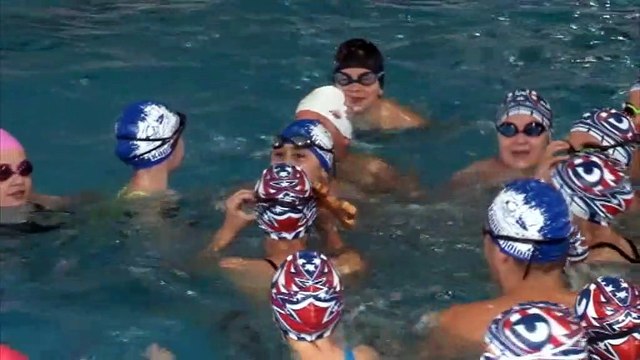 Καρπενήσι: Με την Σοφία Ζαχαράκη, ο αγιασμός των υδάτων στο Κλειστό Κολυμβητήριο