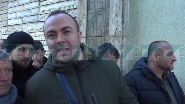 RADHE E MADHE PER KARTAT E IDENTITETIT NE ELBASAN - News, Lajme - Kanali 7