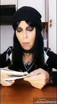 BERGOGLIO: GUARDATE GLI OCCHI, PERCHE' SONO LO SPECCHIO DELL'ANIMA, E L'ANIMA NON MENTE