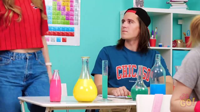 SHORT PEOPLE VS TALL PEOPLE PROBLEMS Relatable Funny Situations by 123 GO!