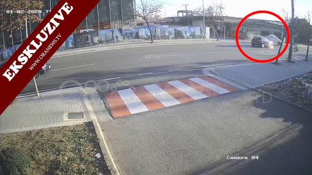 Ekskluzive/ Ora News siguron pamjet e aksidentit me dy viktima në zonën e Porcelanit