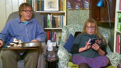 Gogglebox - S14E06 - October 18, 2019 || Gogglebox (18/10/2019)