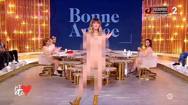 EXCLU - Daphné Burki et son équipe ont-elles vraiment présenté leur émission Je t'aime etc... entièrement nues cet après-midi ?