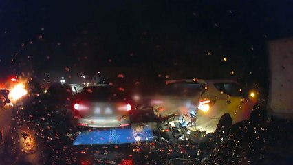 경남 합천 국도서 차량 41대 추돌...10명 부상 / YTN